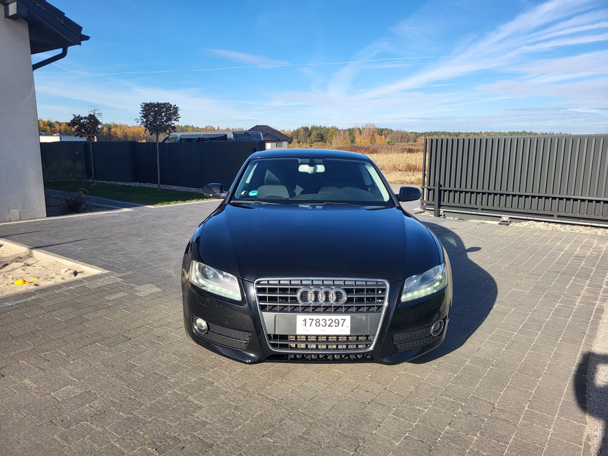 Audi A5 2.0 180KM 2011 rok Brak wady olejowej