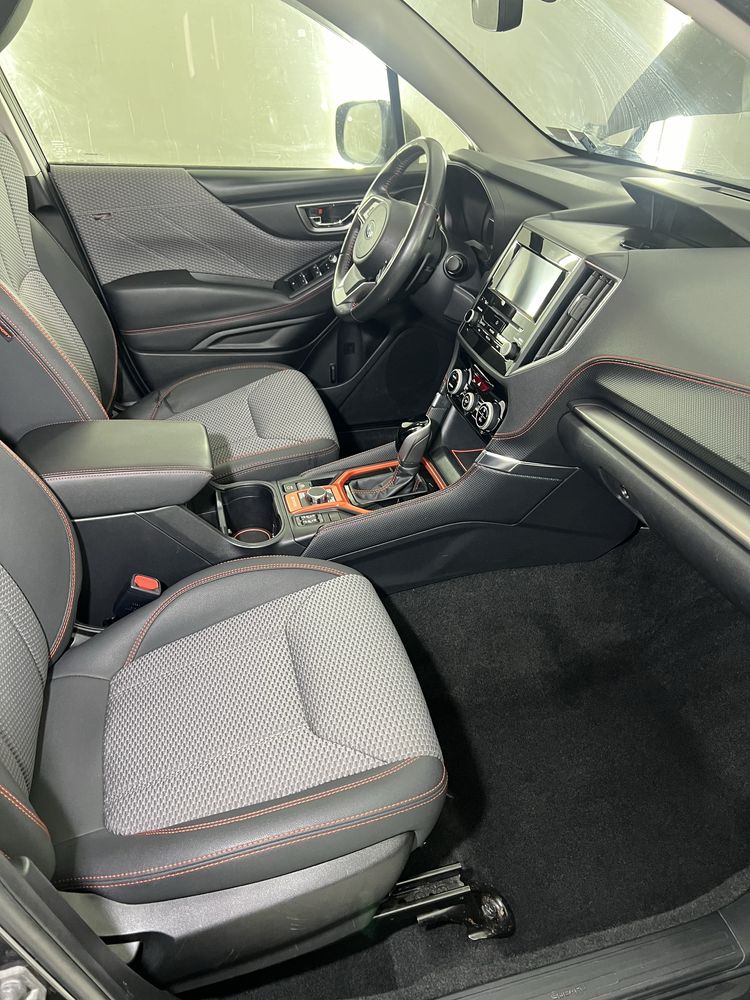 Химчистка  авто  от 2000 грн