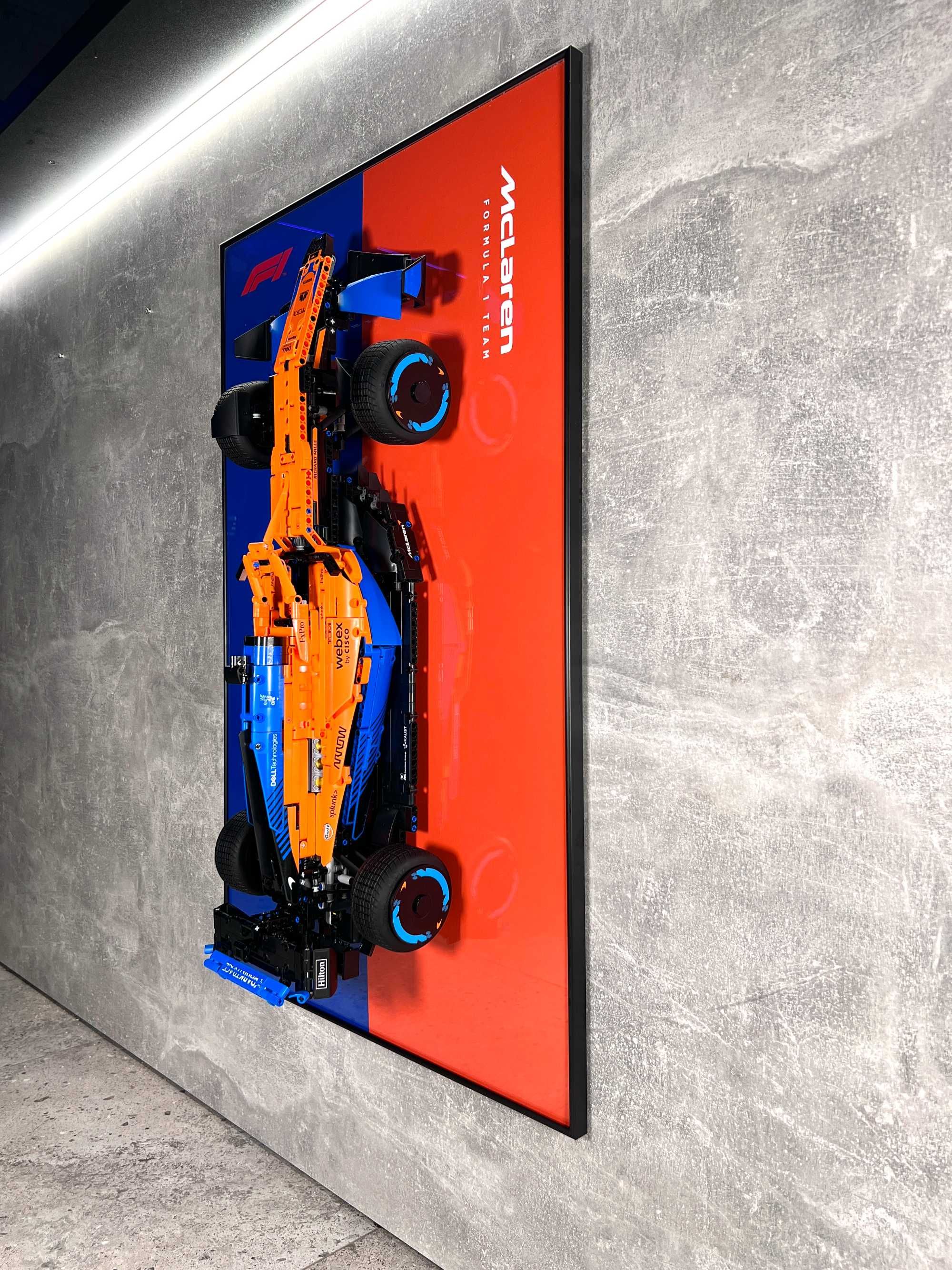 LEGO Technic McLaren Formula 1 F1 / 42141 Лего Технік Макларен Тримач