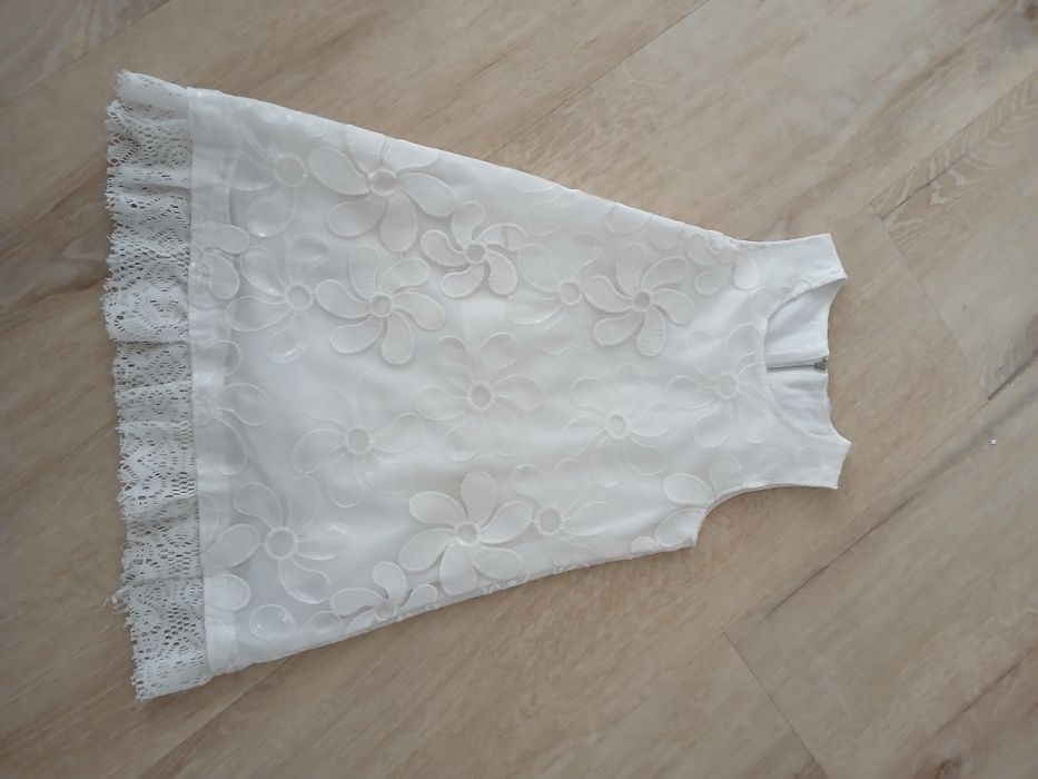 Vestido renda flores cerimónia