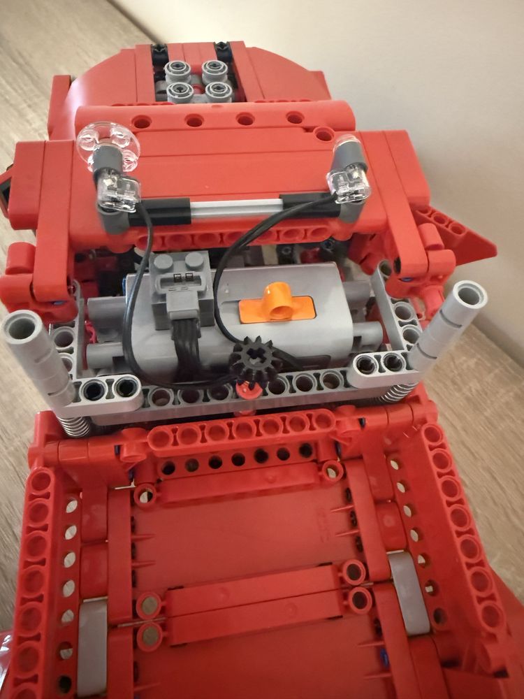 Lego Technic #42029 - Auto Terenowe + Silnik i Elektronika