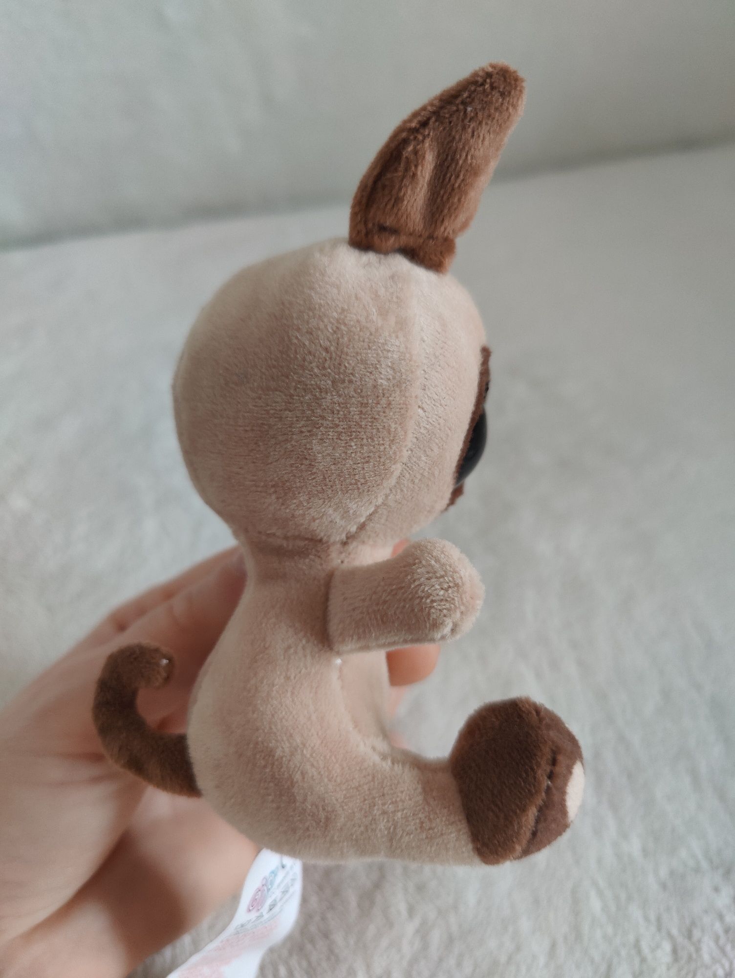 Buldog mops piesek Beau ojo kula jajko niespodzianka oczy brokatowe