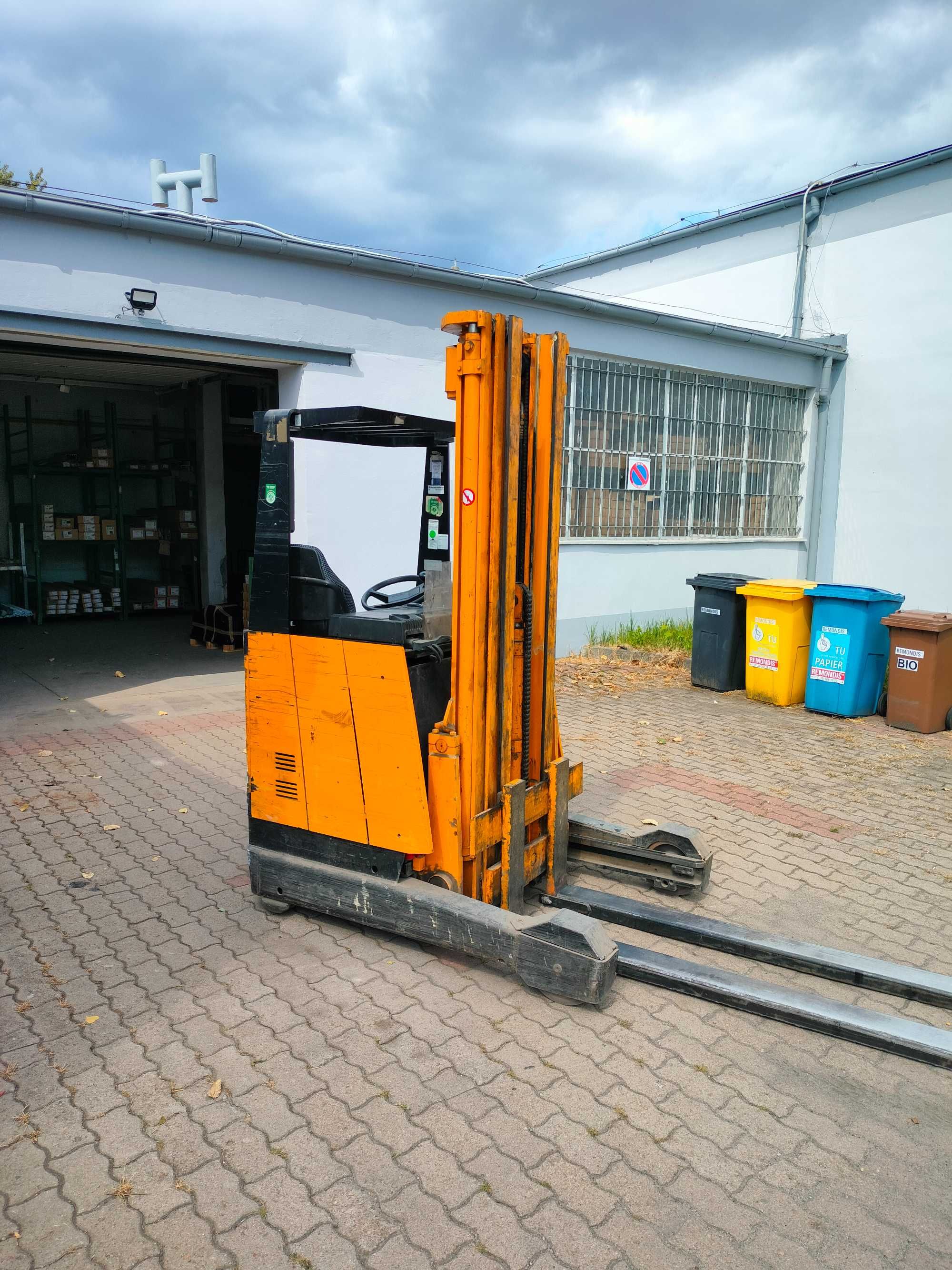 Wózek widłowy elektryczny Jungheinrich ETVA 12.5G