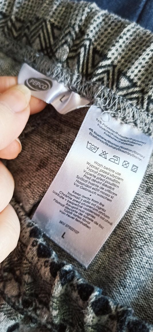 Sg Ciepłe zimowe legginsy 40 , L wzorzyste getry legginsy 40 , L