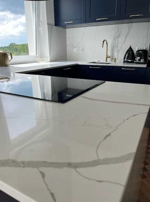 Blaty/parapety pod wymiar, granit, konglomeraty kwarcowe/granitowe