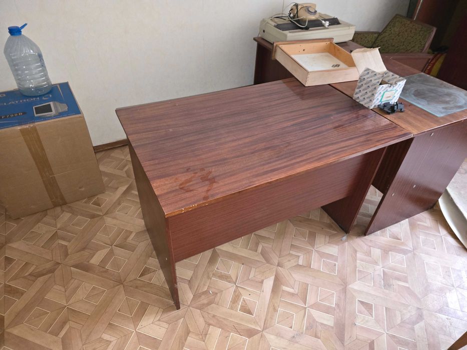 Віддам Столи Безкоштовно. Тільки Самовивіз!