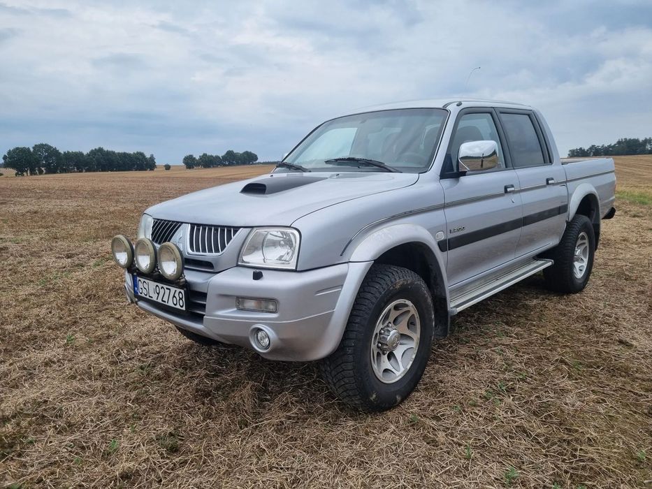 Mitsubishi L200 L200 L 200 4x4 blokada mostu przedniego, klima, pick-up pickup
