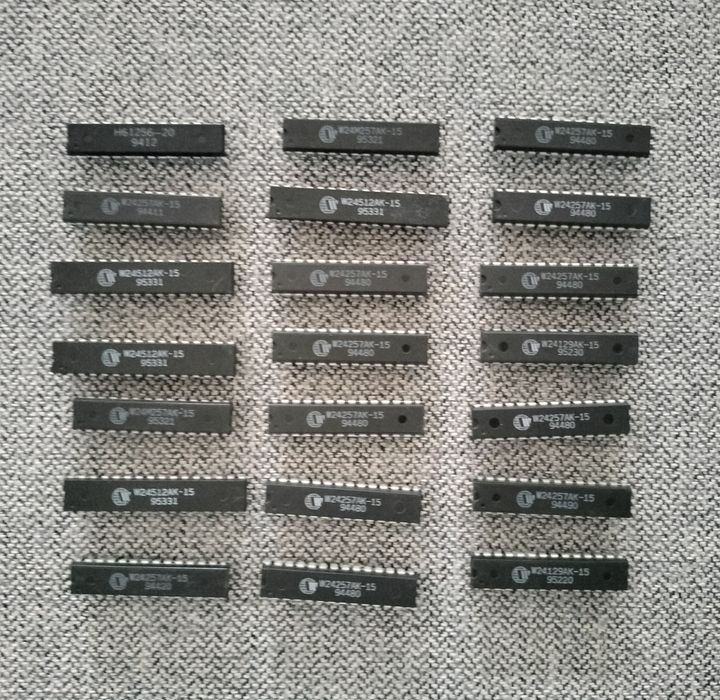 Lote CPUs Cerâmicos Vintage Intel AMD Cyrix + EPROM + Zilog Z8530 |64551971956995122