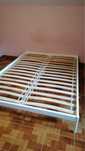 Cama estrutura metalica branca
