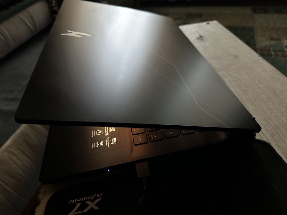 ACER Nitro V15-52-74JZ