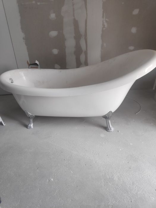 Poolspa wolnostojąca dekoracyjna wanna