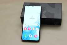 Telefon Samsung S22 8 / 128 GB