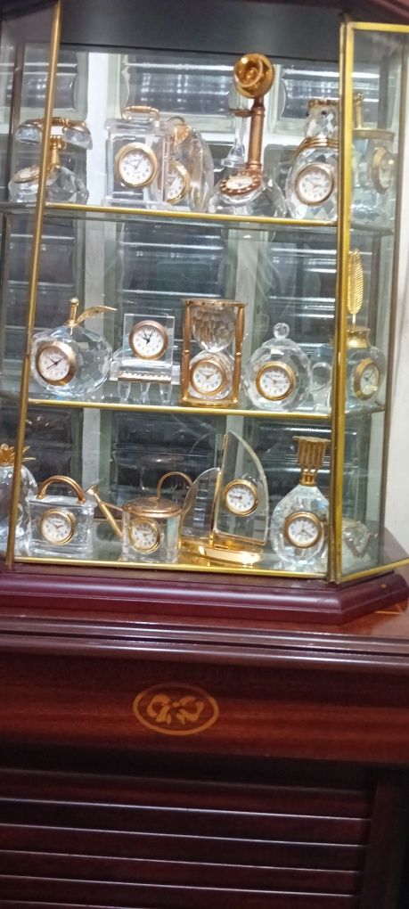 Vitrine relógios em cristal