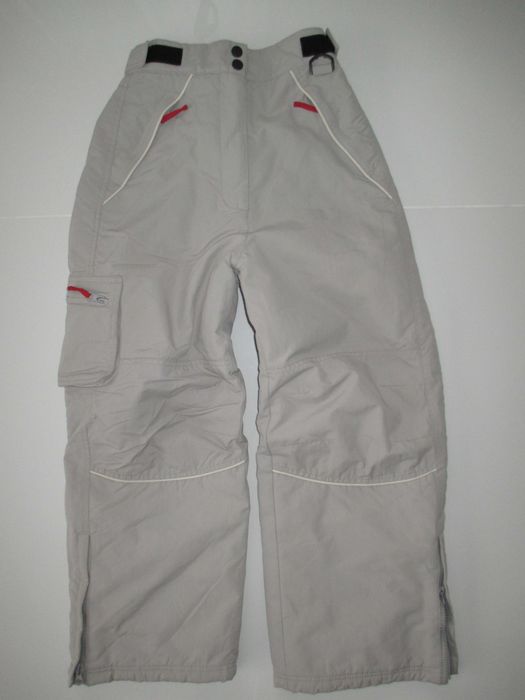 Narciarskie spodnie zimowe 152 cm