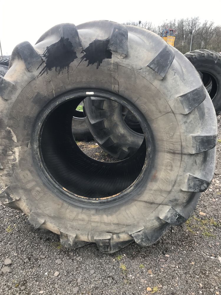 Opona rolnicza 1050/50R32