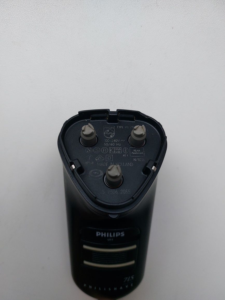 Бритва Philips Philishave 715