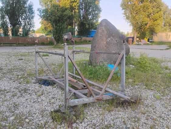 Sprzedam stojak do jachtu