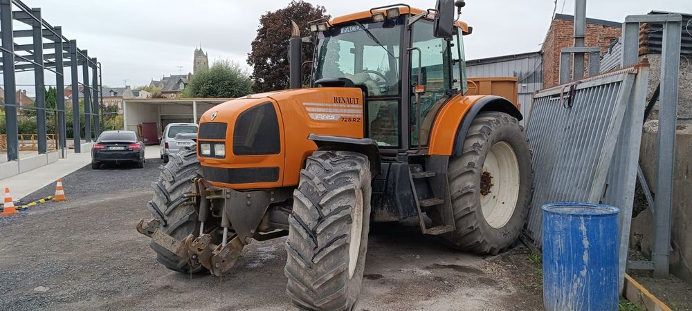 Renault Ares 710 RZ nie 725 816
