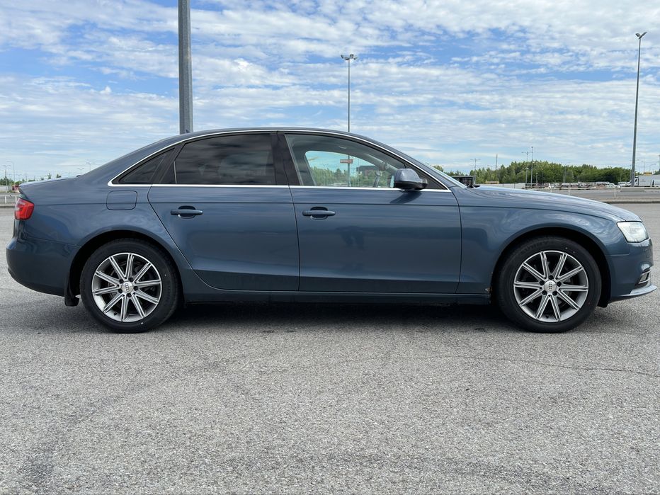 Audi A4 2015 дизель 2.0