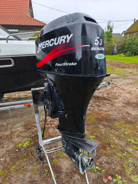 Silnik Mercury 50 koni czterosuw