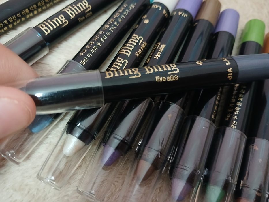 Eyes stick 2€ cada