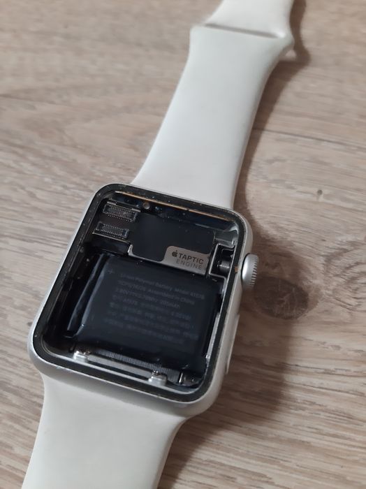 Apple watch 3 38 mm в неизвестном состоянии