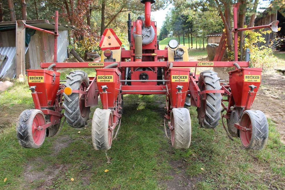 siewnik do kukurydzy Becker Aeromat MK