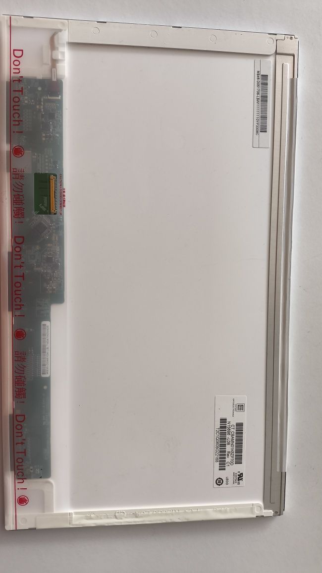 Ecrã de portatil de 15.6"