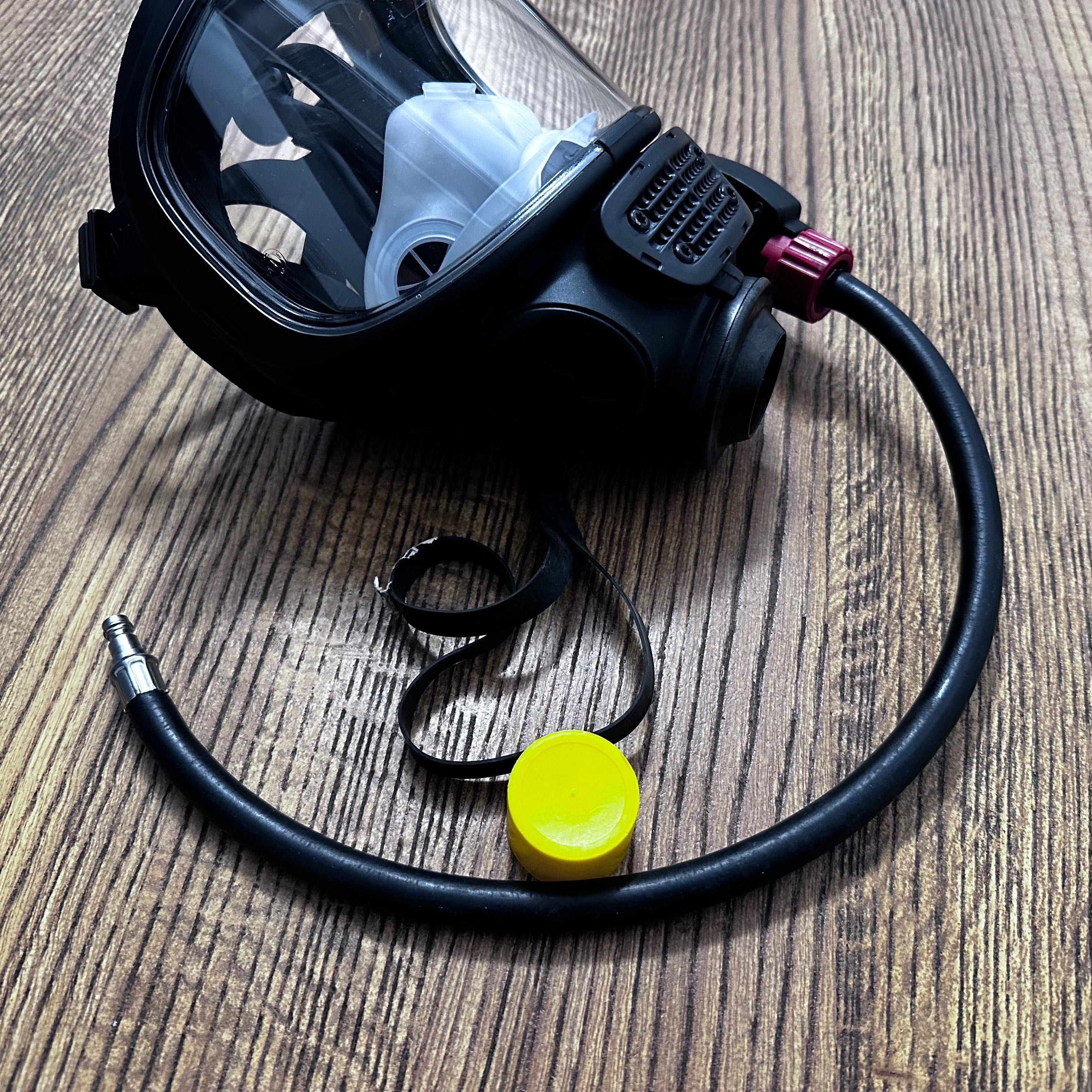 Scott Pro mask , Maska z aparatem wężowym