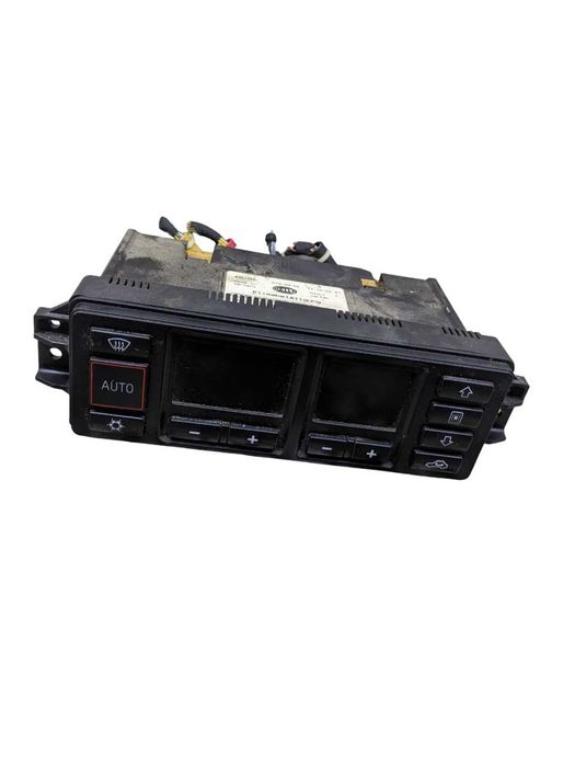 Audi A4 B5 A3 8L Panel Nawiewu i Klimatyzacji