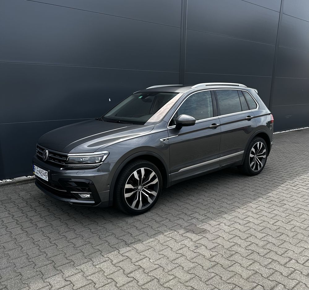 VW Tiguan R-Line 2.0 TSI 4Motion DSG Virtual Panorama full Kamery 360