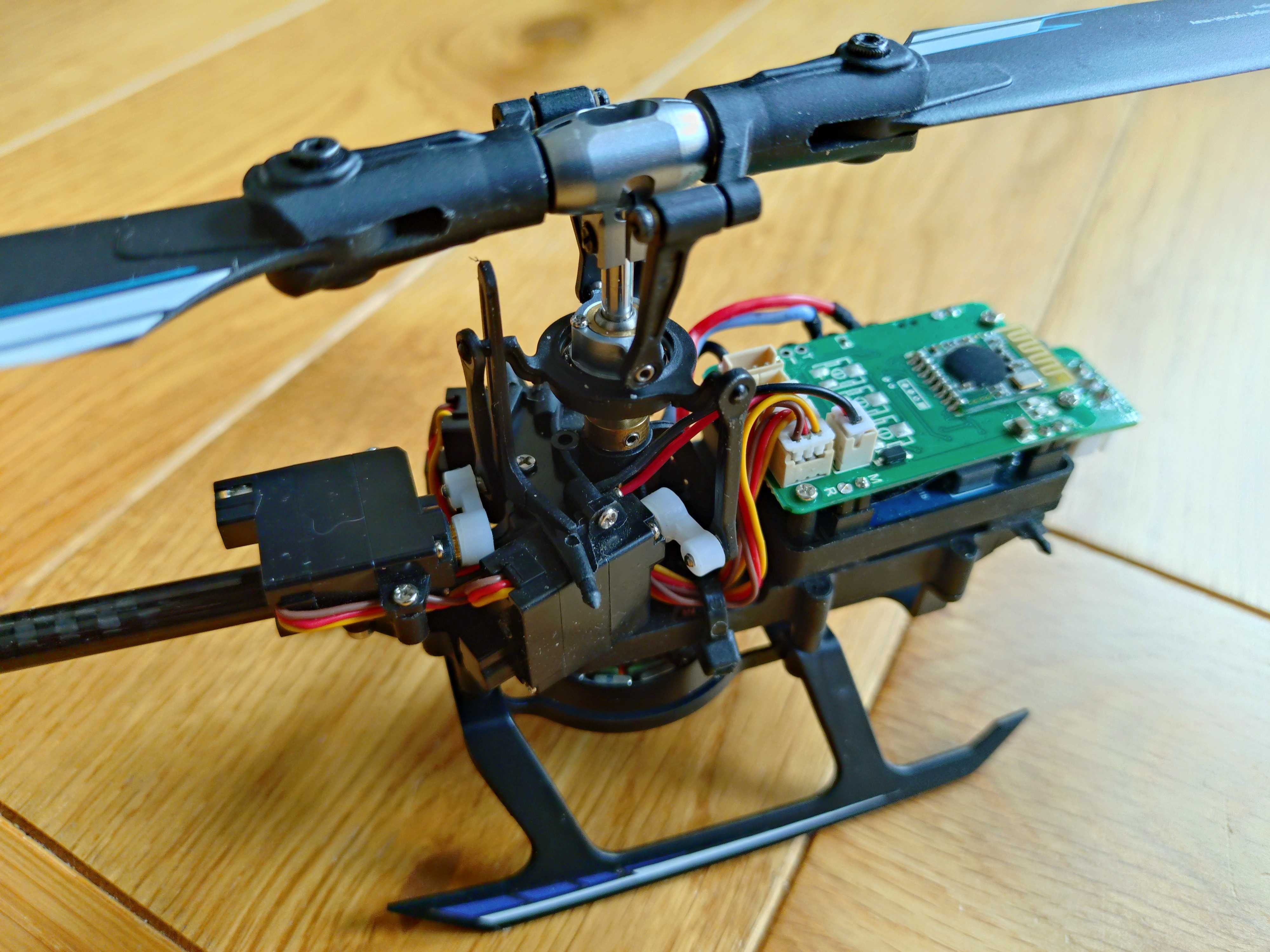 Helikopter RC Eachine E120s BNF