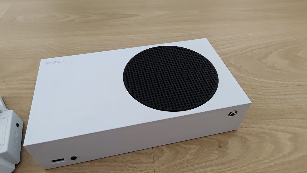 Xbox Series S 512gb super stan stacja dokująca gwarancja
