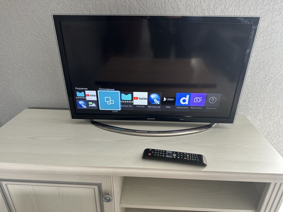 Телевізор Samsung Smart TV