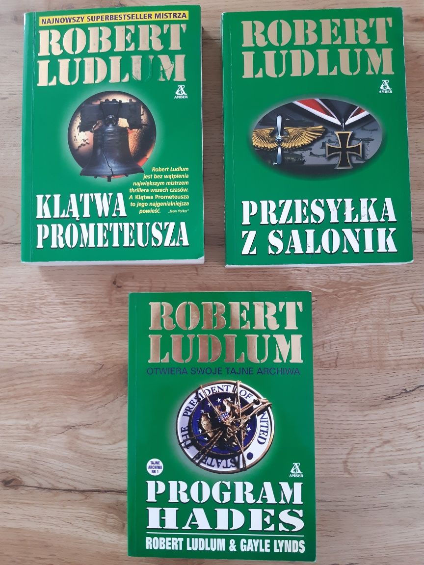 Książki Roberta Ludlum.