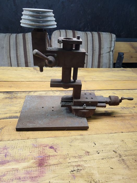 Продам станок-держатель