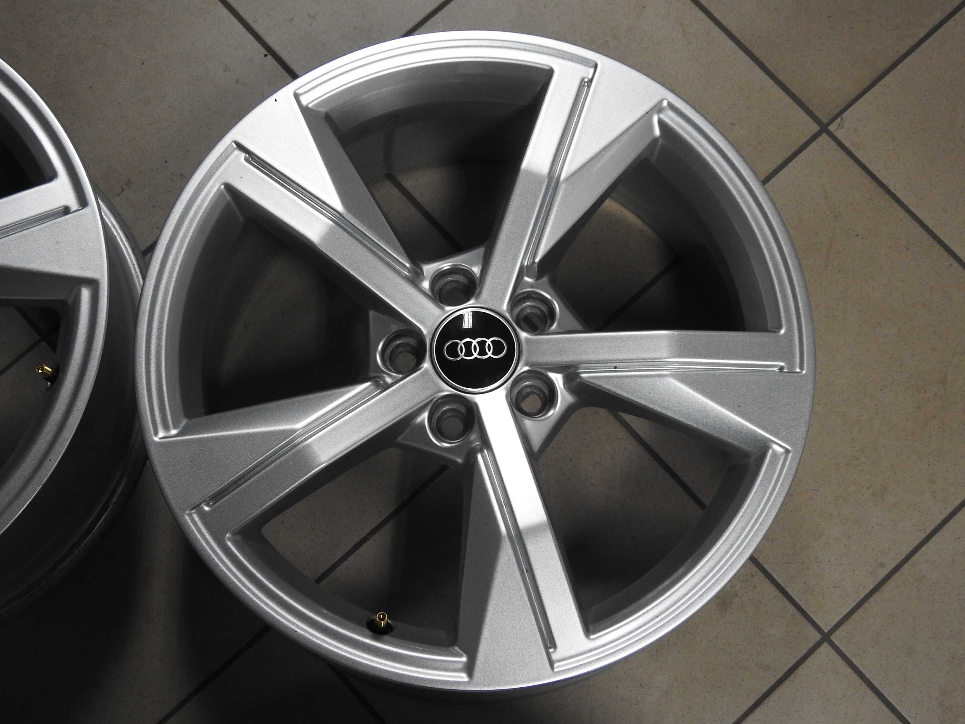 4xAlufelgi AUDI 17'' 5x100 ET46 7,5J piasta 57,1mm 82A 21rok Jak NOWE