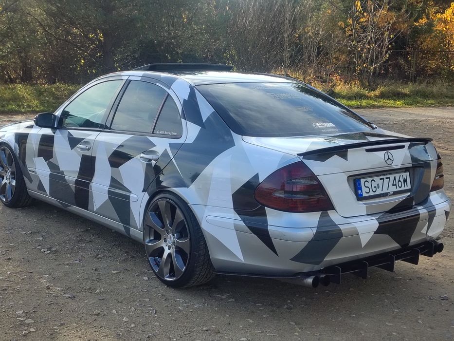 Mercedes W211 Kompressor • LED • E500 hamulce • 20” felgi • Bez rdzy!