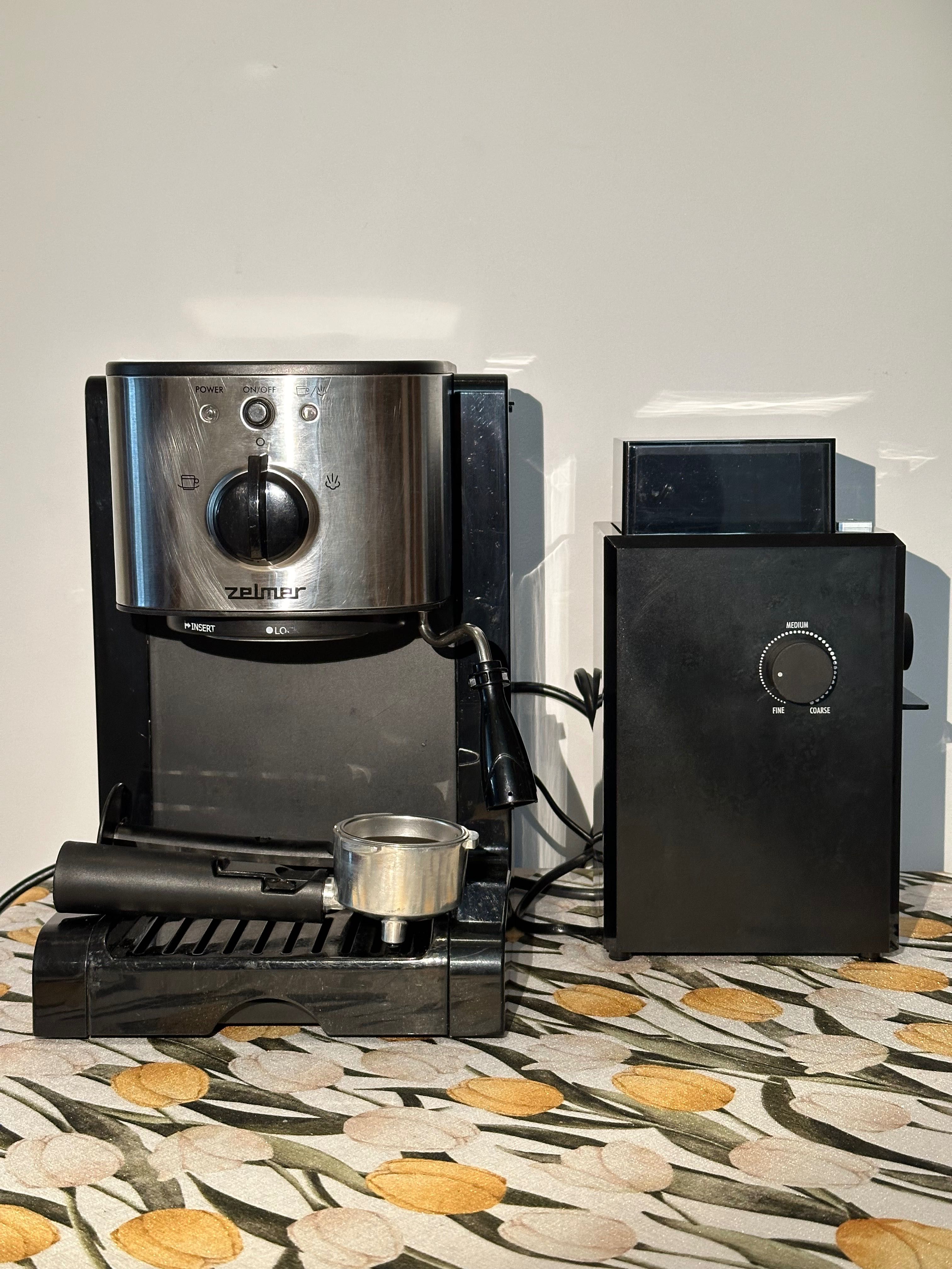 Ekspres kolbowy Zelmer + młynek elektryczny do kawy DeLonghi