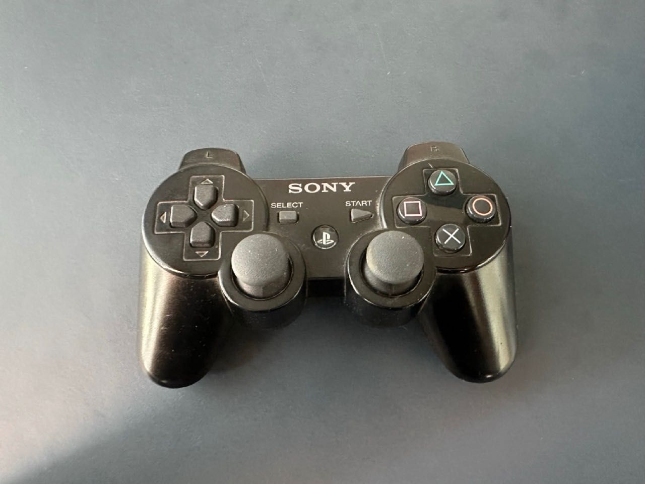 Sony playstation 3 kontroler