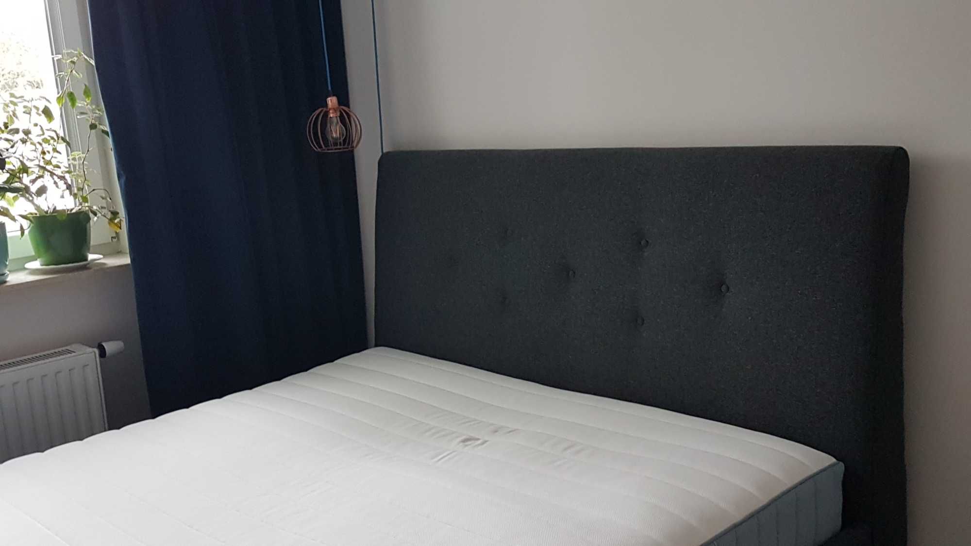 Łóżko rama tapicerowana IDANAS + stelaż + materac VALEVAG 160×200 Ikea