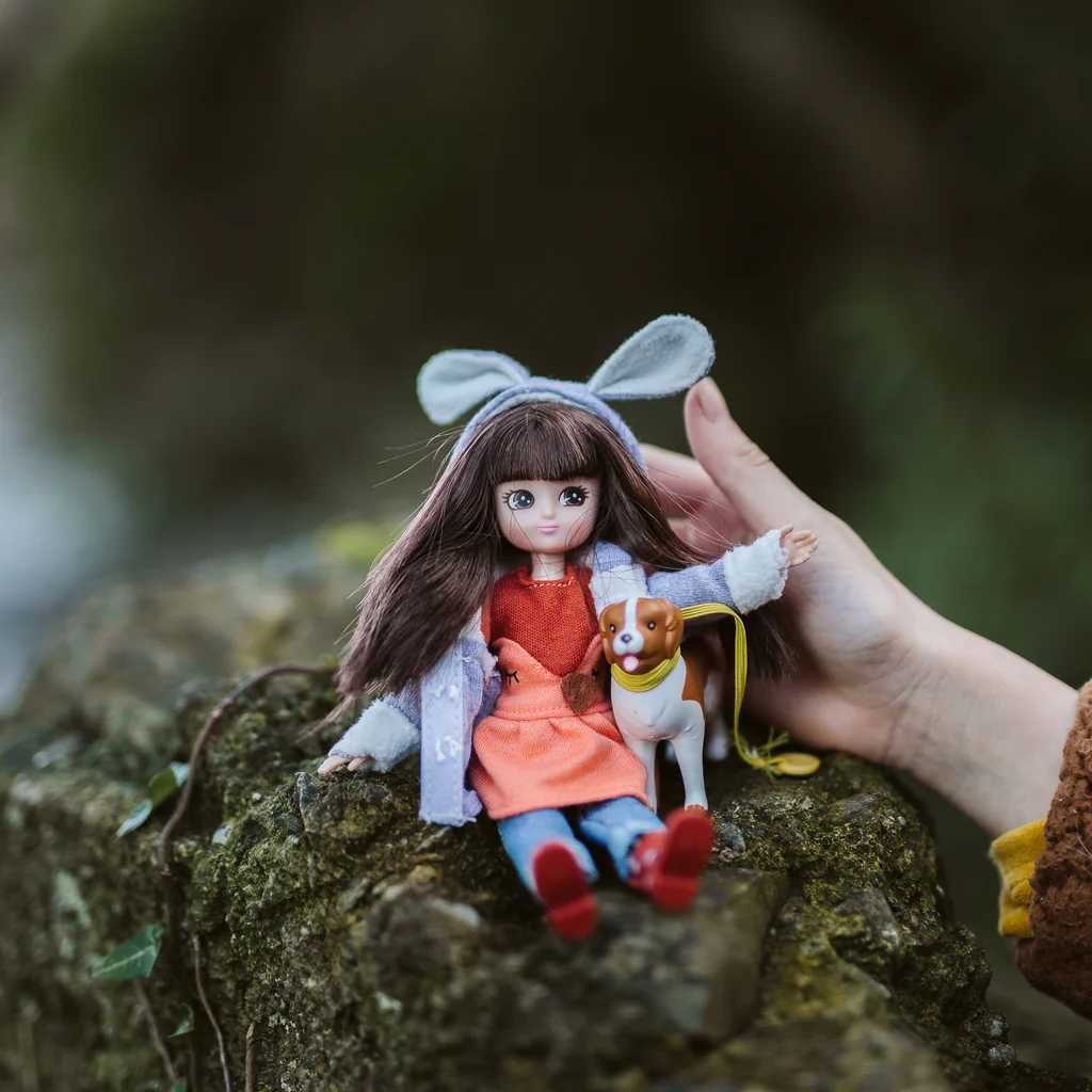 Лялька кукла Lottie Arklu з собачкою Walk in the Park