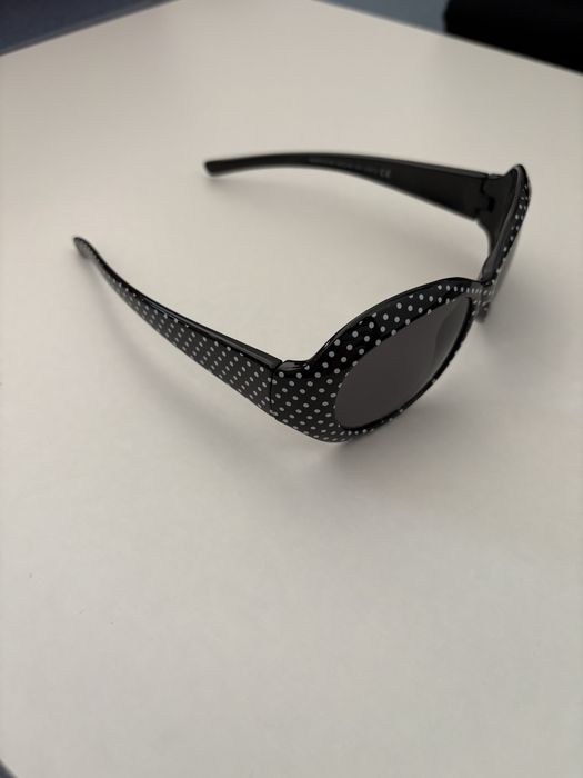 oculos de sol pretos