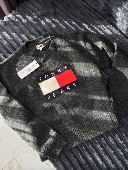 Новий Светр Tommy Jeans жіночий оригінальний