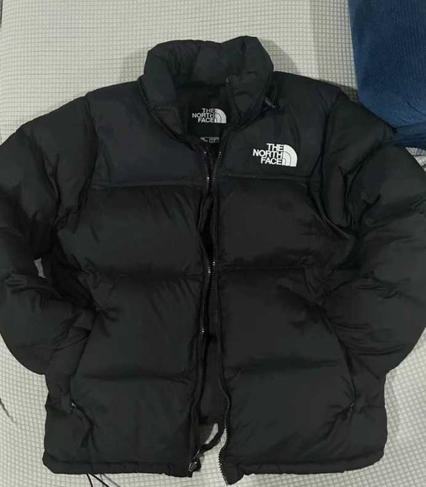 czarna kurtka_TheNorthFace_RetroNuptse700_Ubrania_damskie US.XXS
