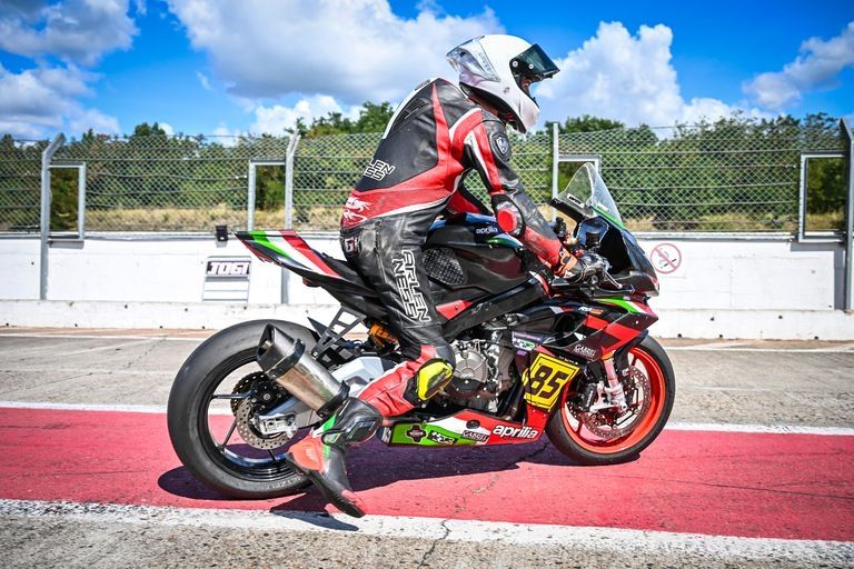 Aprilia RS660 trofeo