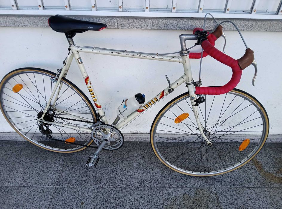 Bicicleta de estrada clássica