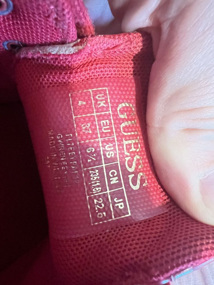 Кросівки Guess оригінал