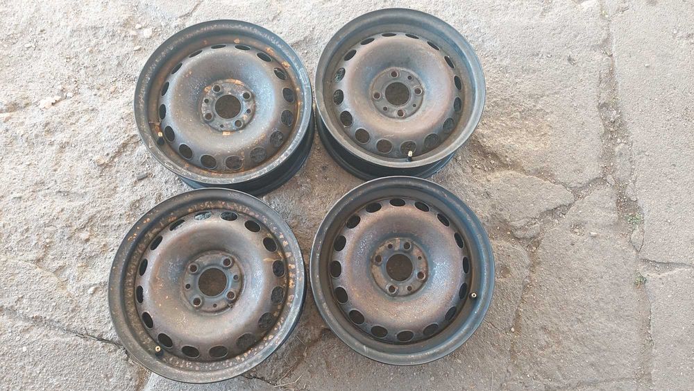 Felgi stalowe 14 4x98 Fiat Cinquecento Doblo Fiorino Panda Punto Bravo