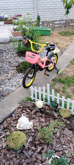 Дитячий велосипед